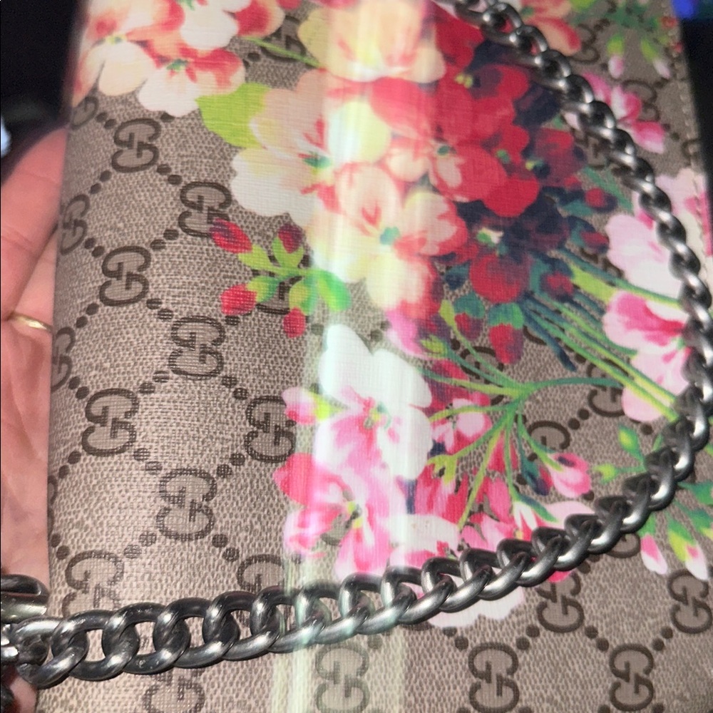 Gucci Tan Floral Shoulder Bag - Picture 2 of 6